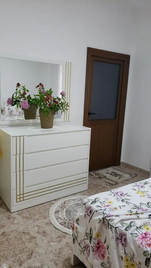 16 Apartment Durres 0*,  Albania